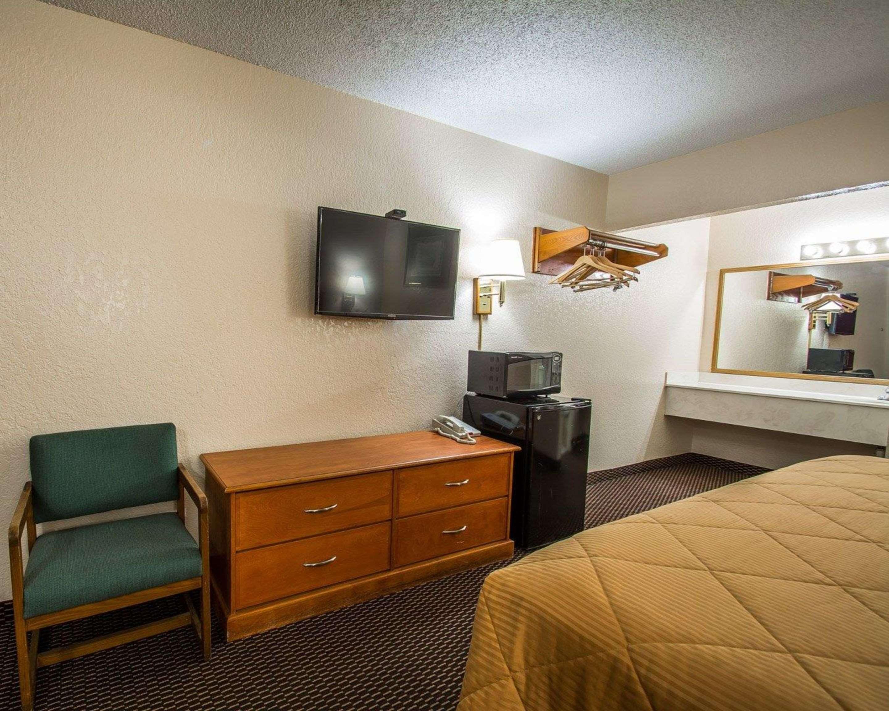 Rodeway Inn Fort Pierce I-95 Dış mekan fotoğraf